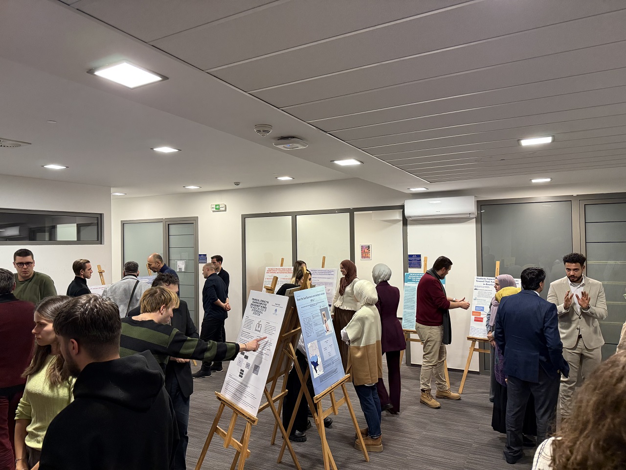 FBA Graduate Students Present Research Ideas at Poster Event FBA Graduate Students Present Research Ideas at Poster Event