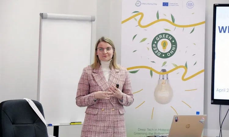 Becky.works IUS'ta Eğitici Bir Konferans Düzenledi