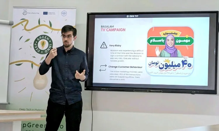 Majid Hejazi, FBA Küresel Pazarlama Stratejileri Konulu Bilgilendirme Oturumunda